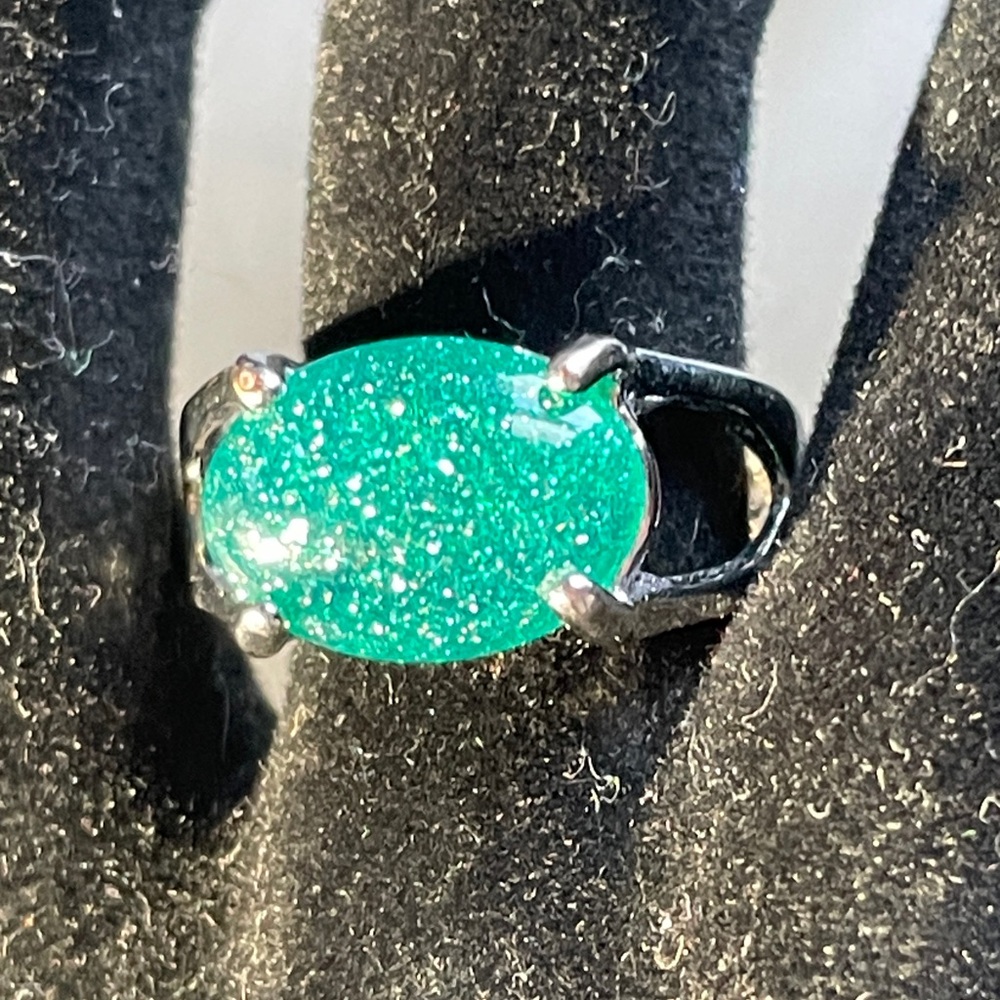 8 Women's Ring with Silver/Turquoise